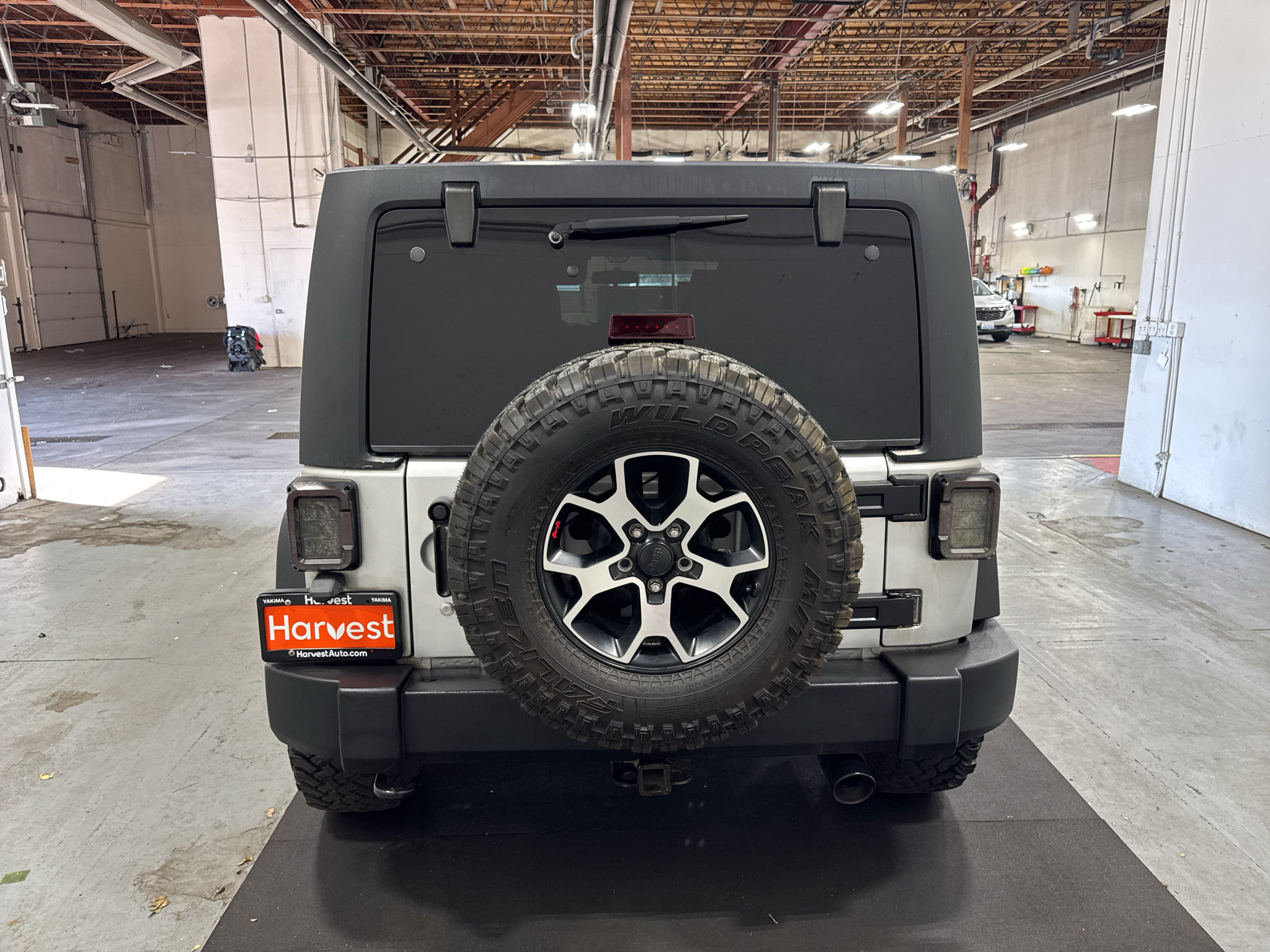 Used 2012 Jeep Wrangler Unlimited Sport AWD/4WD image 7
