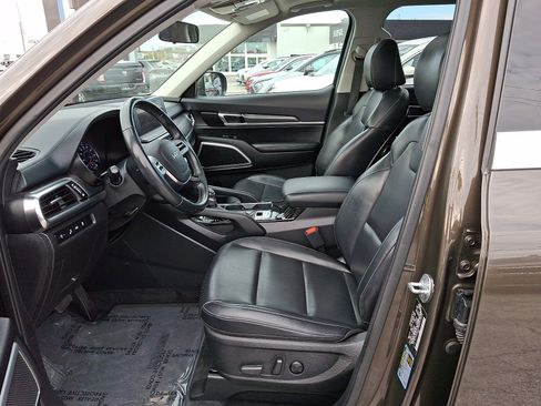 Used 2022 Kia Telluride S image 14