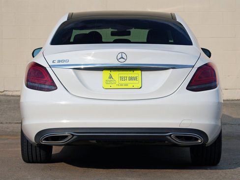 Used 2021 Mercedes-Benz C 300 Sedan w/ Premium Package image 10