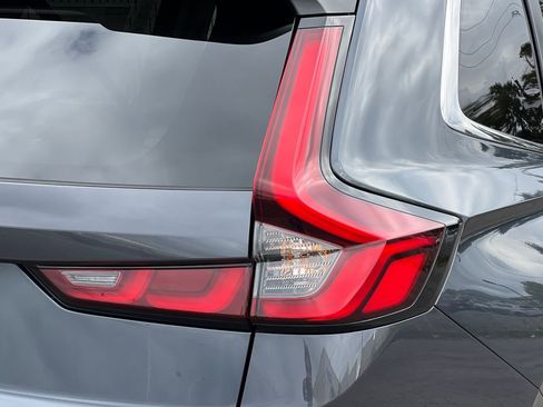 Used 2026 Honda CR-V EX image 12