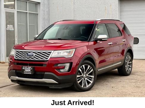 Used 2016 Ford Explorer Platinum image 1
