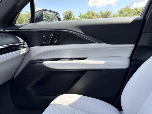 New 2026 Cadillac Lyriq Luxury RWD image 22