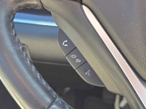 Used 2016 Honda CR-V Touring image 31