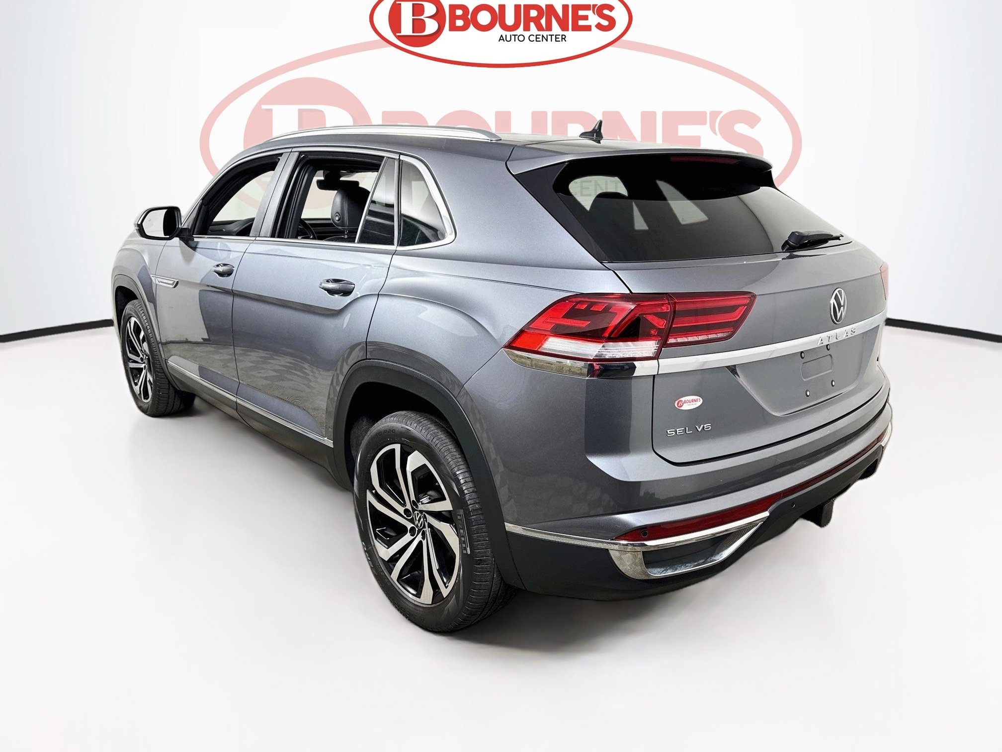Used 2023 Volkswagen Atlas Cross Sport SEL AWD/4WD image 9
