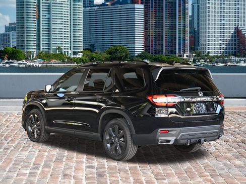 New 2026 Honda Pilot Sport image 7