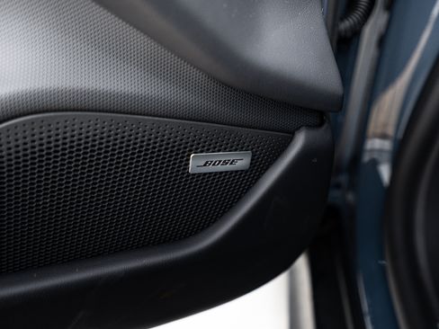 New 2026 Porsche Taycan image 17