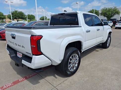 Used 2026 Toyota Tacoma Limited image 6
