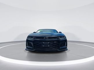 Used 2022 Chevrolet Camaro ZL1 RWD video 3