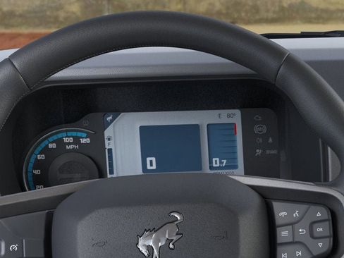 New 2025 Ford Bronco 4-Door AWD/4WD image 13
