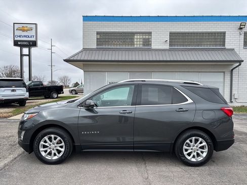 Used 2018 Chevrolet Equinox LT w/ Sun & Infotainment Package AWD/4WD image 6