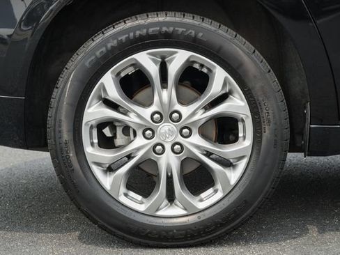 Used 2020 Buick Enclave Avenir w/ Avenir Technology Package AWD/4WD image 19