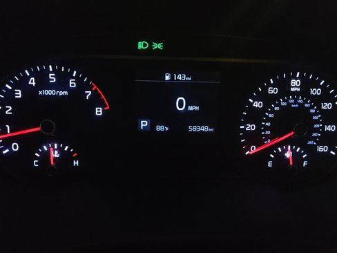 Used 2022 Kia Soul LX FWD image 23