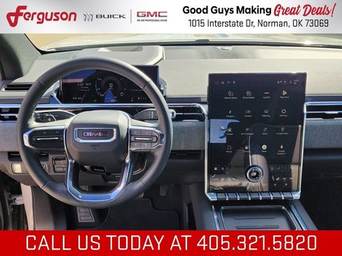 New 2026 GMC Sierra EV Elevation w/ LPO, Elevation Dark Package AWD/4WD image 28
