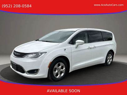 Used 2018 Chrysler Pacifica Touring Plus