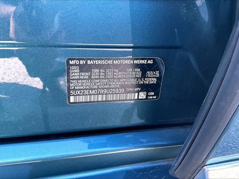 Used 2024 BMW X7 xDrive40i w/ Executive Package AWD/4WD image 39