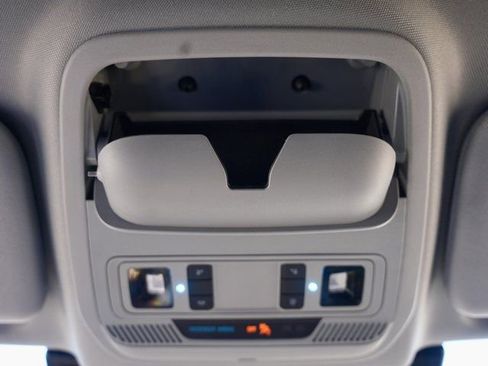 Used 2021 Ford Explorer Limited w/ Equipment Group 301A image 32