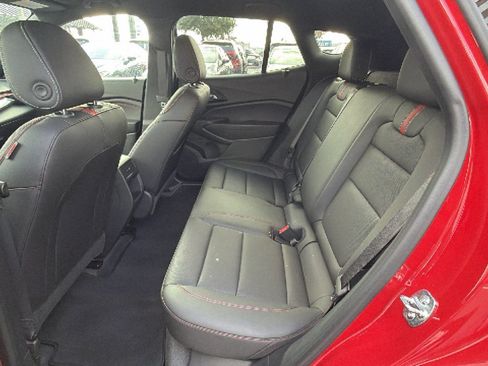 Used 2026 Chevrolet Trax RS FWD image 25