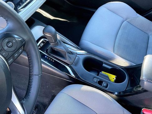 Used 2024 Toyota Corolla SE image 18