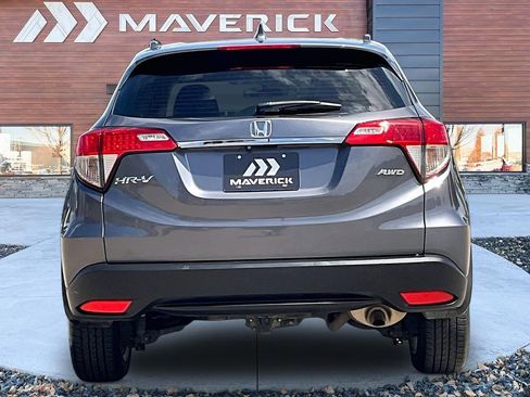 Used 2019 Honda HR-V LX image 6
