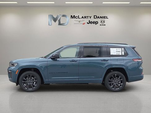 New 2026 Jeep Grand Cherokee L Limited AWD/4WD image 3