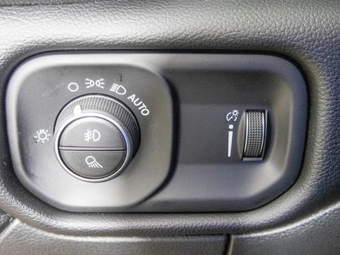 New 2026 RAM 2500 Big Horn image 32