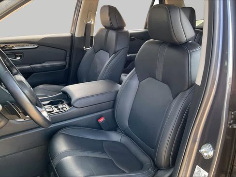 Used 2023 Honda Pilot EX-L image 9
