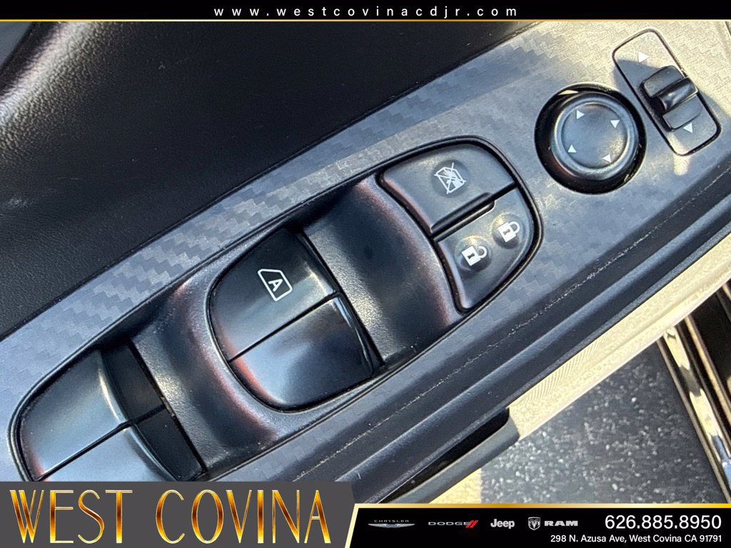 Used 2024 Nissan Sentra SV FWD image 18