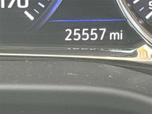 Used 2021 GMC Acadia Denali w/ Denali Technology Package image 33