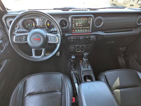 Used 2021 Jeep Wrangler Unlimited Sahara AWD/4WD image 29