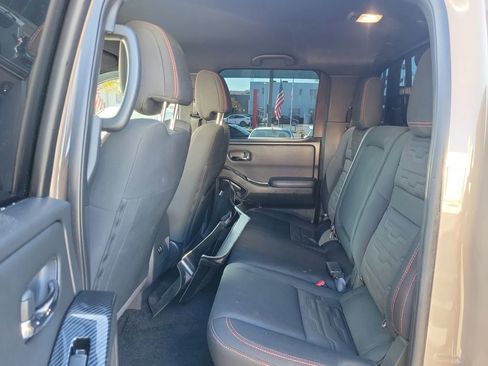 Used 2023 Nissan Frontier Pro-X w/ Technology Package image 14