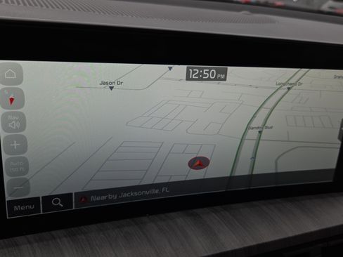 Used 2024 Kia Telluride SX w/ Towing Package image 23