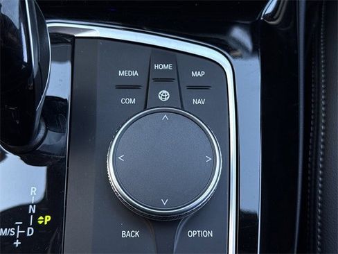 Used 2024 BMW X4 xDrive30i w/ Premium Package image 23