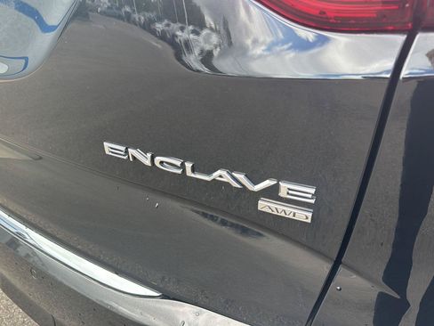 Used 2019 Buick Enclave Avenir w/ Avenir Technology Package AWD/4WD image 3
