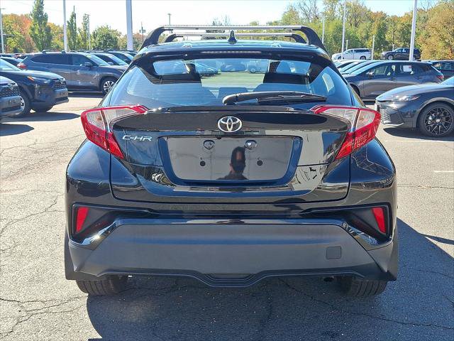 Certified 2022 Toyota C-HR XLE FWD image 23