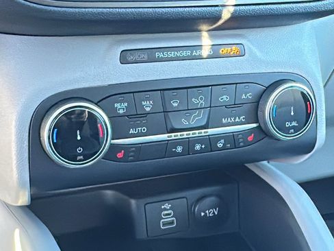 New 2026 Ford Escape Active w/ Cold Weather Package AWD/4WD image 14
