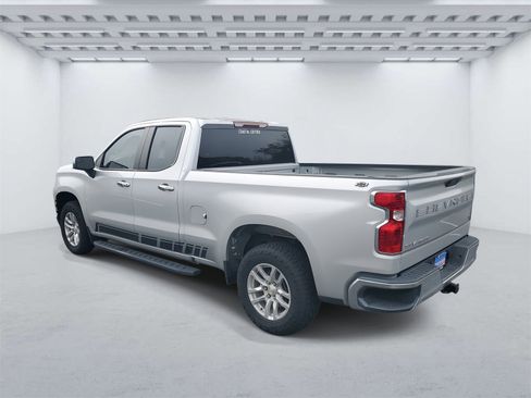 Used 2020 Chevrolet Silverado 1500 LT w/ All-Star Edition image 3