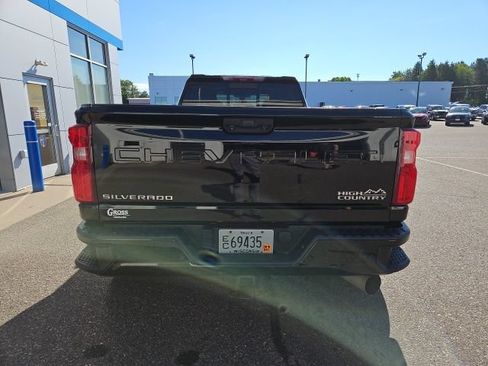 Used 2021 Chevrolet Silverado 3500 High Country AWD/4WD image 6