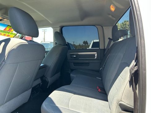 Used 2019 RAM 1500 Classic SLT AWD/4WD image 13