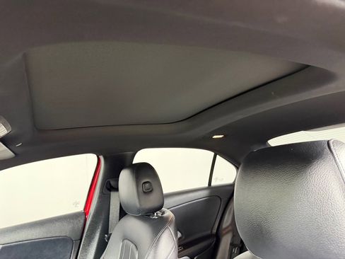 Used 2019 Mercedes-Benz A 220 4MATIC image 14