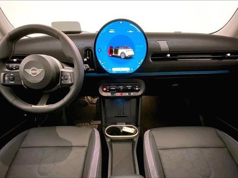 Certified 2025 MINI Cooper S image 16