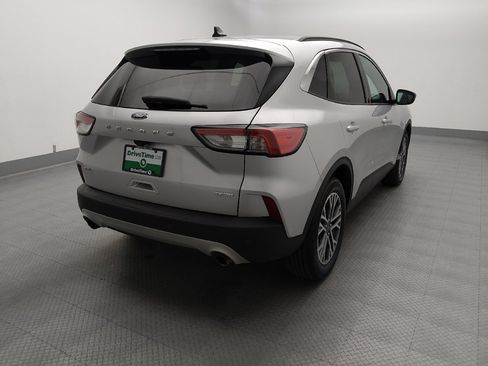Used 2020 Ford Escape SEL FWD image 7