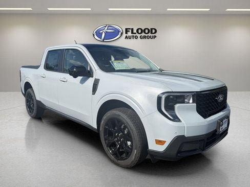 New 2026 Ford Maverick Lariat w/ Black Appearance Package AWD/4WD image 1