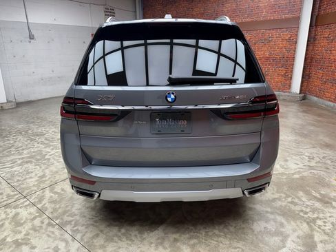 Used 2026 BMW X7 xDrive40i image 4