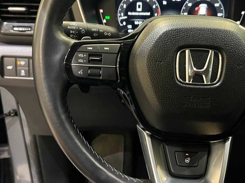 Used 2023 Honda Pilot Elite image 21