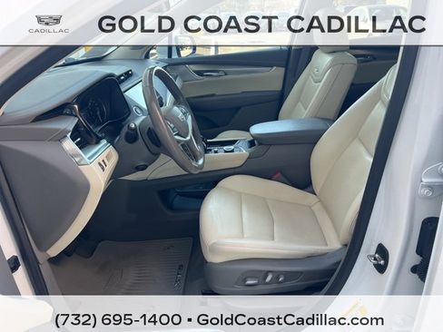 Certified 2022 Cadillac XT5 Premium Luxury image 15