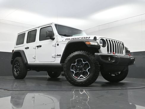 Used 2023 Jeep Wrangler Unlimited Rubicon w/ Cold Weather Group AWD/4WD image 26
