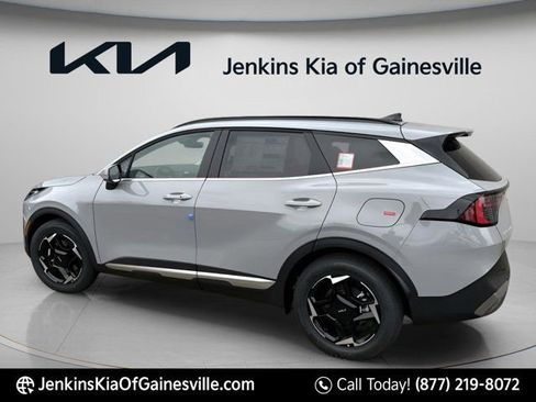 New 2026 Kia Sportage EX image 5