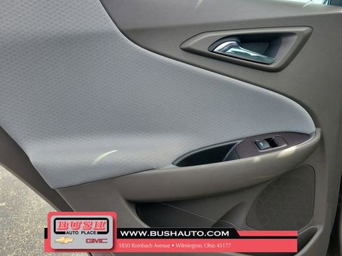 Used 2024 Chevrolet Malibu LT image 15