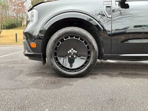 Used 2025 Ford Maverick Lobo image 35