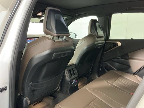 Certified 2025 BMW X3 xDrive30i w/ Premium Package AWD/4WD image 25